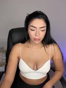 Explore our live girls sluts from our Custom and Multi clubs and checkout exclusive access to highly interactive content, such as shape, hair, titties, pussy type and many more.