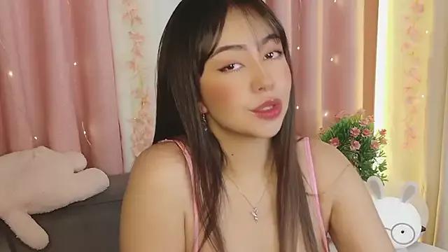 ViolettaBlake from StripChat is Freechat