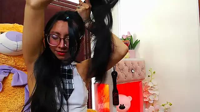 Explore our live girls sluts from our Custom and Multi clubs and checkout exclusive access to highly interactive content, such as shape, hair, titties, pussy type and many more.