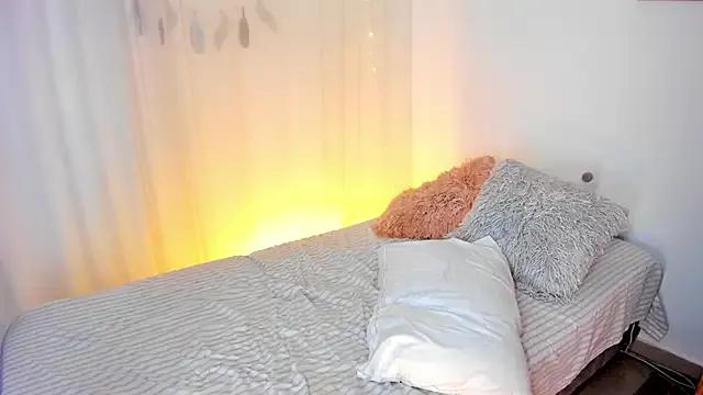 viooletaa from StripChat