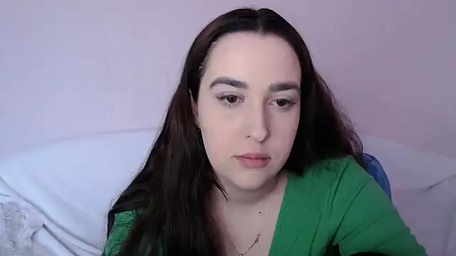 Explore our live girls sluts from our Custom and Multi clubs and checkout exclusive access to highly interactive content, such as shape, hair, titties, pussy type and many more.