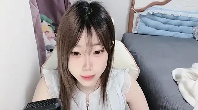 vivian-vv from StripChat