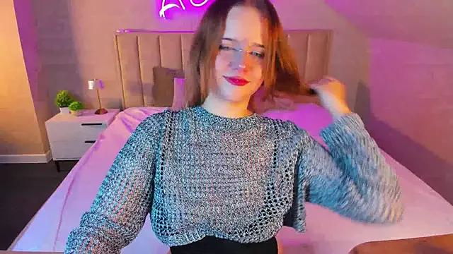 Vivian_Hortton from StripChat is Freechat