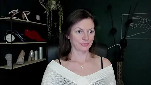 VivianWILD from StripChat