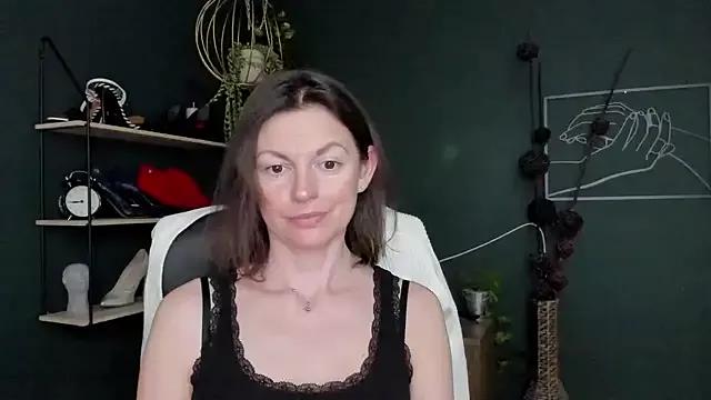 VivianWILD from StripChat