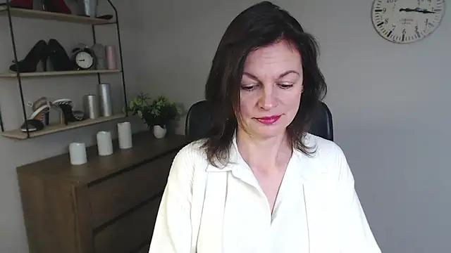 VivianWILD from StripChat