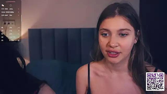 Explore our live girls sluts from our Custom and Multi clubs and checkout exclusive access to highly interactive content, such as shape, hair, titties, pussy type and many more.