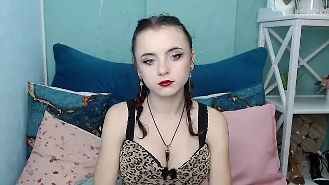 Explore our live girls sluts from our Custom and Multi clubs and checkout exclusive access to highly interactive content, such as shape, hair, titties, pussy type and many more.