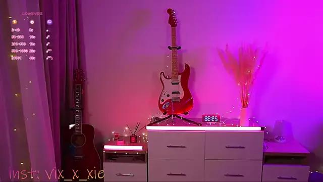ViXXXiee from StripChat