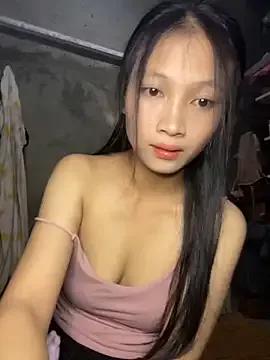 vyvy777 from StripChat