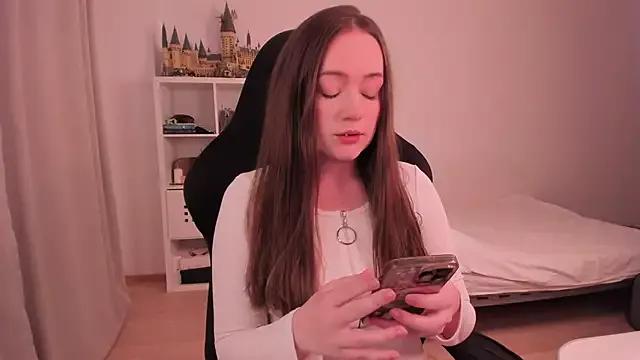 Explore our live girls sluts from our Custom and Multi clubs and checkout exclusive access to highly interactive content, such as shape, hair, titties, pussy type and many more.