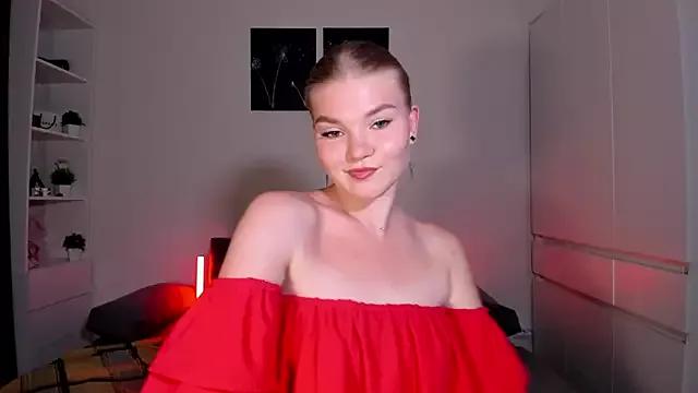 Explore our live girls sluts from our Custom and Multi clubs and checkout exclusive access to highly interactive content, such as shape, hair, titties, pussy type and many more.