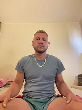 Weestud94 from StripChat