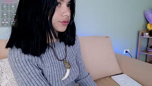 Explore our live girls sluts from our Custom and Multi clubs and checkout exclusive access to highly interactive content, such as shape, hair, titties, pussy type and many more.