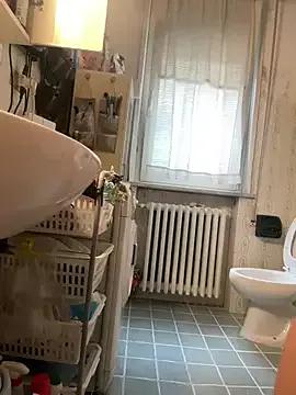 Photos of Wet-Pussycat from StripChat is Freechat