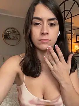 Explore our live girls sluts from our Custom and Multi clubs and checkout exclusive access to highly interactive content, such as shape, hair, titties, pussy type and many more.