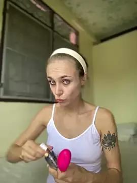 Explore our live girls sluts from our Custom and Multi clubs and checkout exclusive access to highly interactive content, such as shape, hair, titties, pussy type and many more.