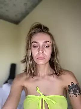 Explore our live girls sluts from our Custom and Multi clubs and checkout exclusive access to highly interactive content, such as shape, hair, titties, pussy type and many more.