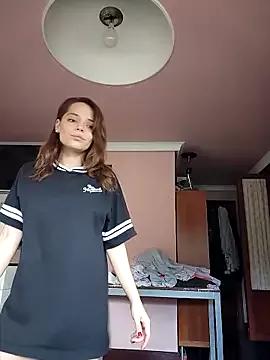 Wildmaca from StripChat is Freechat