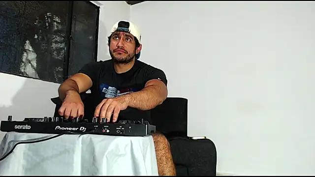 willian_m777 from StripChat