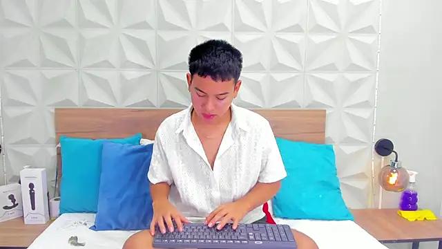 willy_collins from StripChat