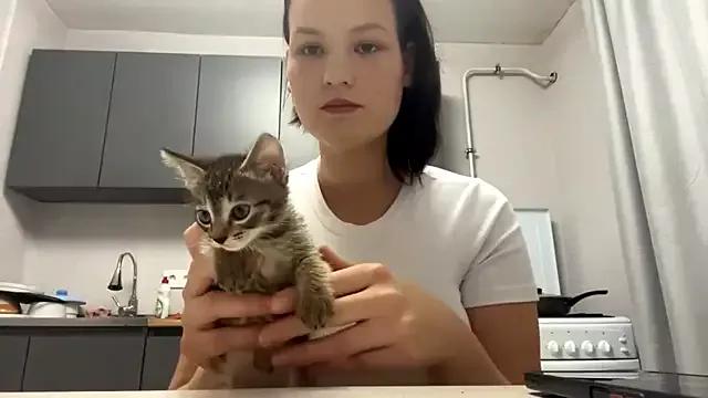 WilmaWeis from StripChat is Freechat