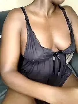 Winnie_- webcams show profile image 