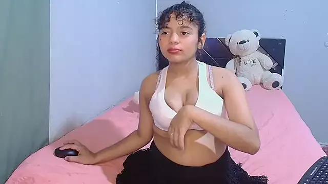 Winnifer_Gonzal webcams show profile image 