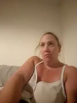 Wisie_Cutie from StripChat