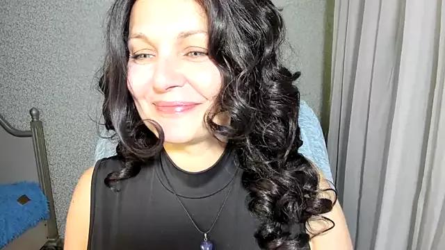 WitchBlueRose from StripChat is Freechat