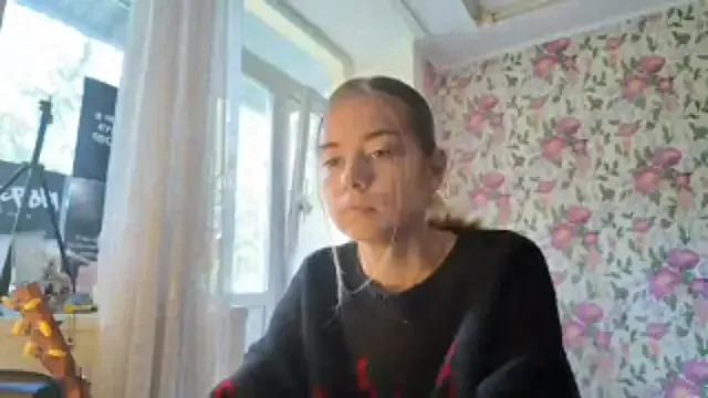Witching_Moon from StripChat is Freechat