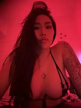 wittykitty8 from StripChat is Freechat