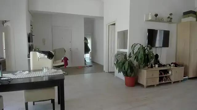 woolfiie from StripChat