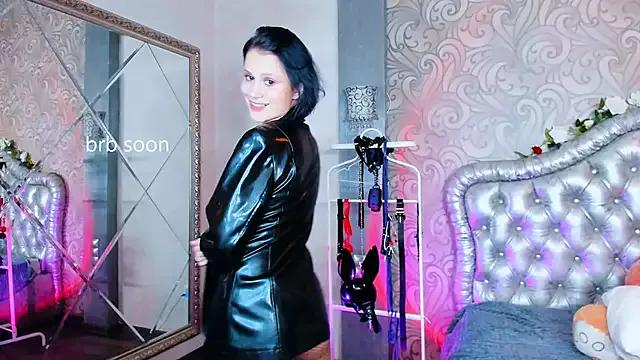 worsh1p_me from StripChat is Freechat