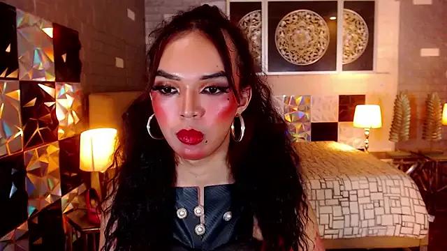 XinFuckingLust from StripChat is Freechat