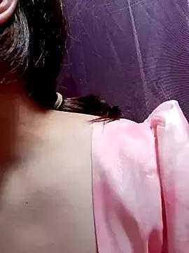 XoiXoi232 from StripChat