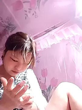 XoiXoi232 from StripChat