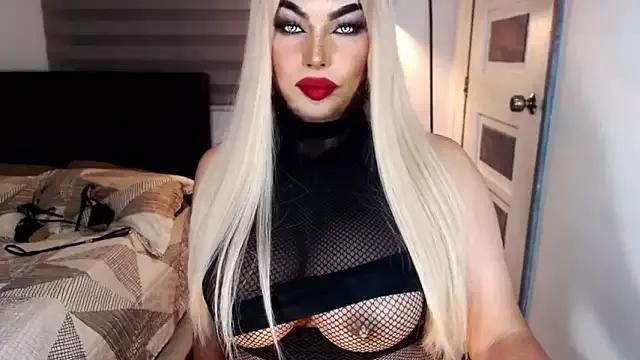 XTrixieMae webcams show profile image 