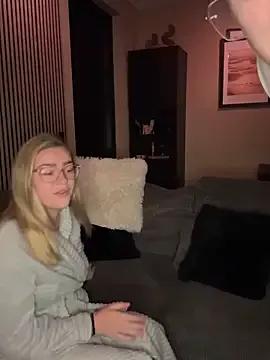 xX_HotCouple_Xx from StripChat