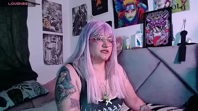 XxGreenGoodxX from StripChat