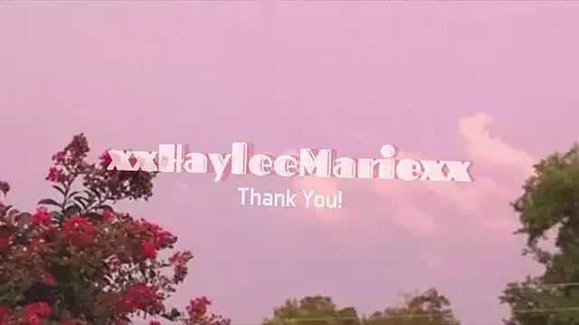 xxhayleemariexx from StripChat is Freechat