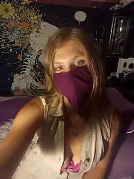 xXKnifeRiderXx from StripChat