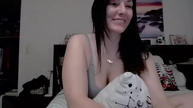 Explore our live girls sluts from our Custom and Multi clubs and checkout exclusive access to highly interactive content, such as shape, hair, titties, pussy type and many more.