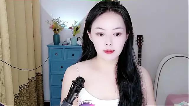 Y-Yuan from StripChat