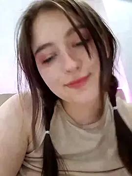 Yammy_Yumi from StripChat