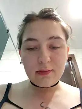 Yammy_Yumi from StripChat