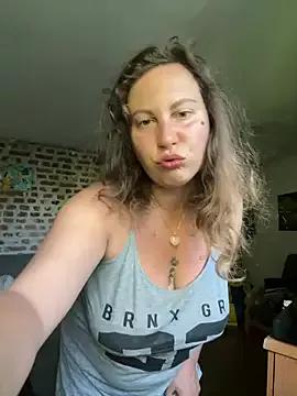 Yanacool007 from StripChat