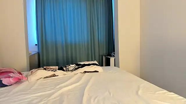 yanyaan from StripChat is Freechat