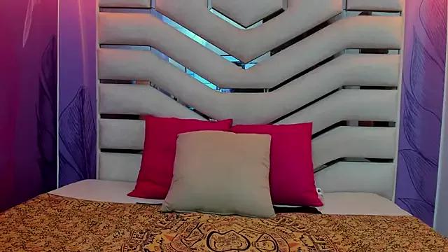 Yara_Stone from StripChat