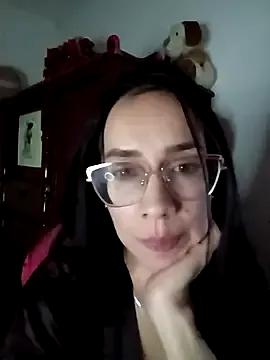 YaraDuarte from StripChat